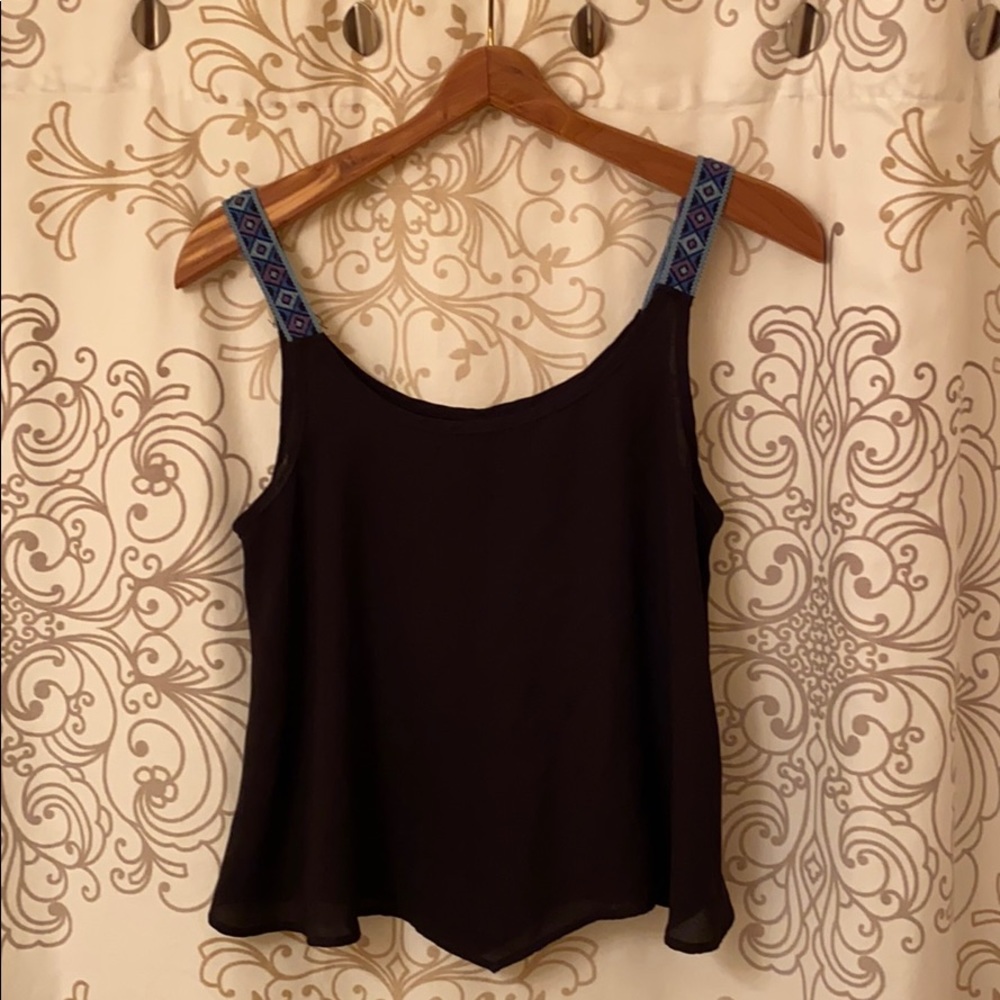 Black crop top embroidered straps size S/M